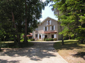 Отель La Maison de Mireille  Ле Пюи- Ен-Велай